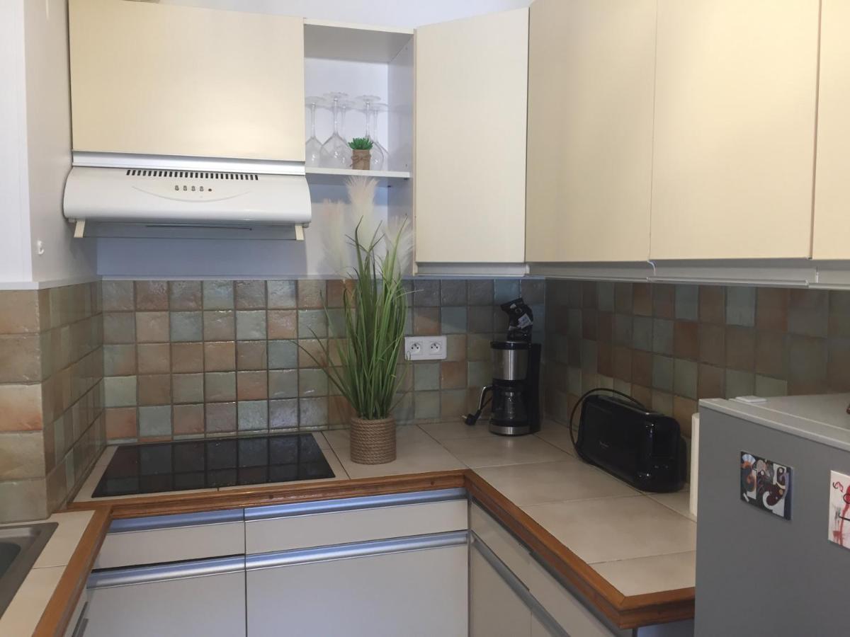 Charmant Appartement Bord De Mer, Plage Кан сюр Мер Екстериор снимка